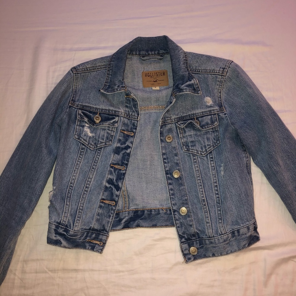 Hollister cropped jean jacket